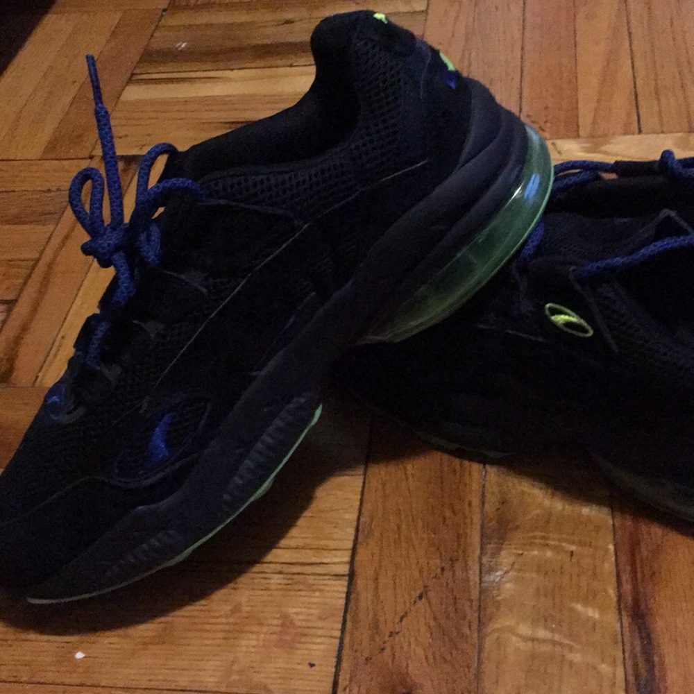 Men’s sneakers